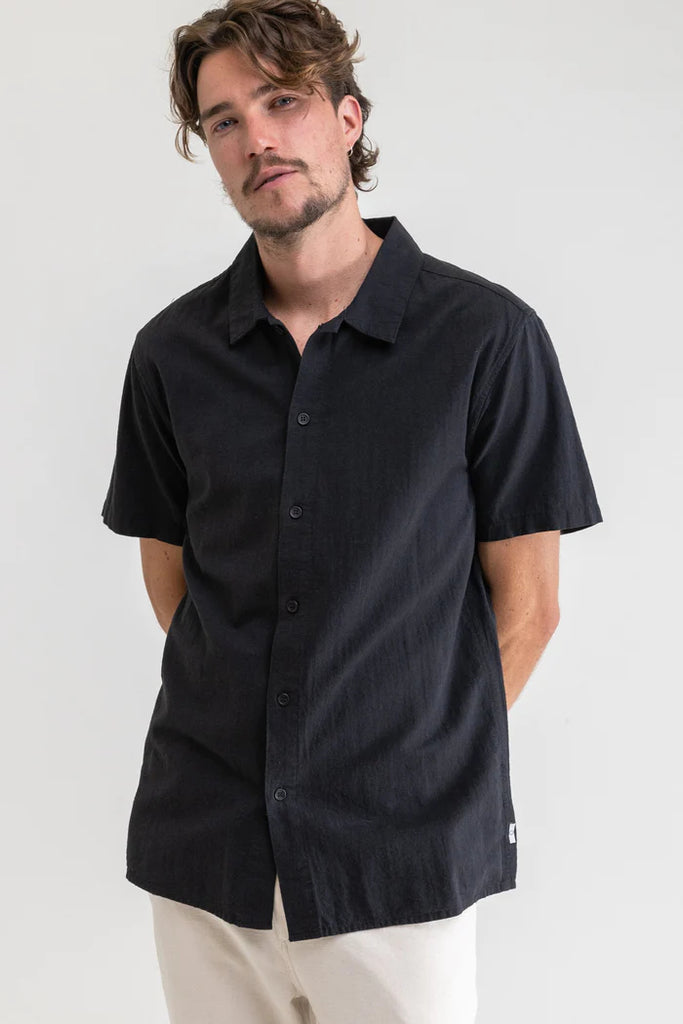 CL21M-WT05-CLASSIC-LINEN-SS-SHIRT-VINTAGE-BLACK-1_700x
